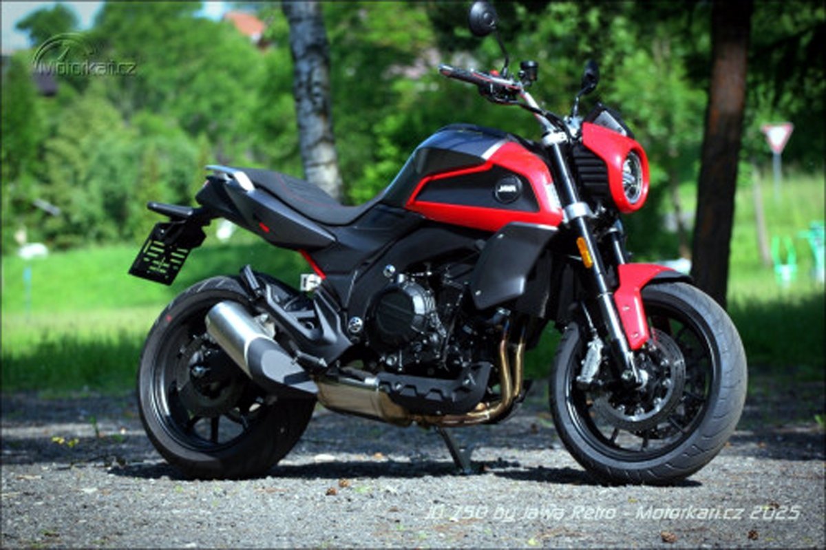 20250605102337-IMG_6308_JPGRetro JAWA JD750  RETRO-UUS! - Image 1